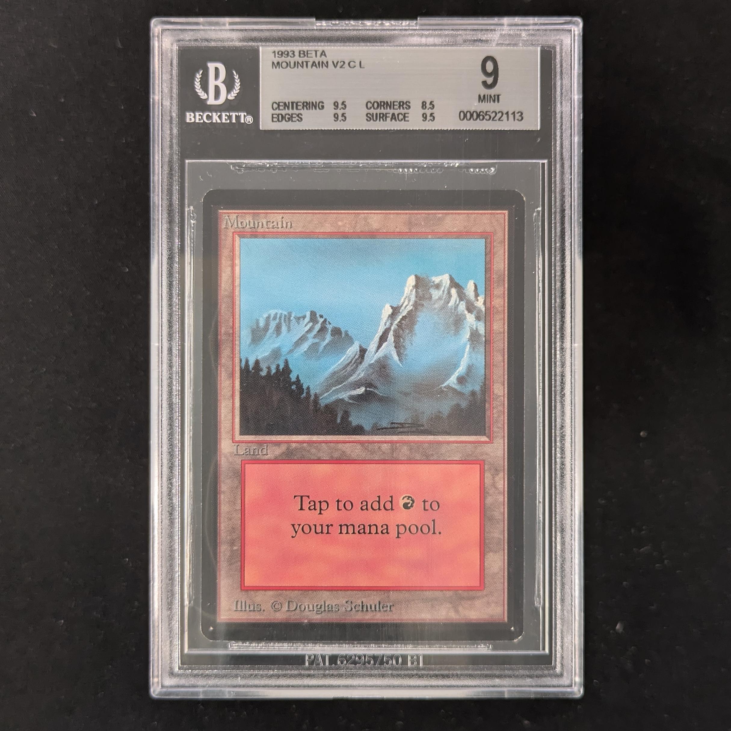 MTG Singles - Mountain (V.2) - Beta - BGS 9 -