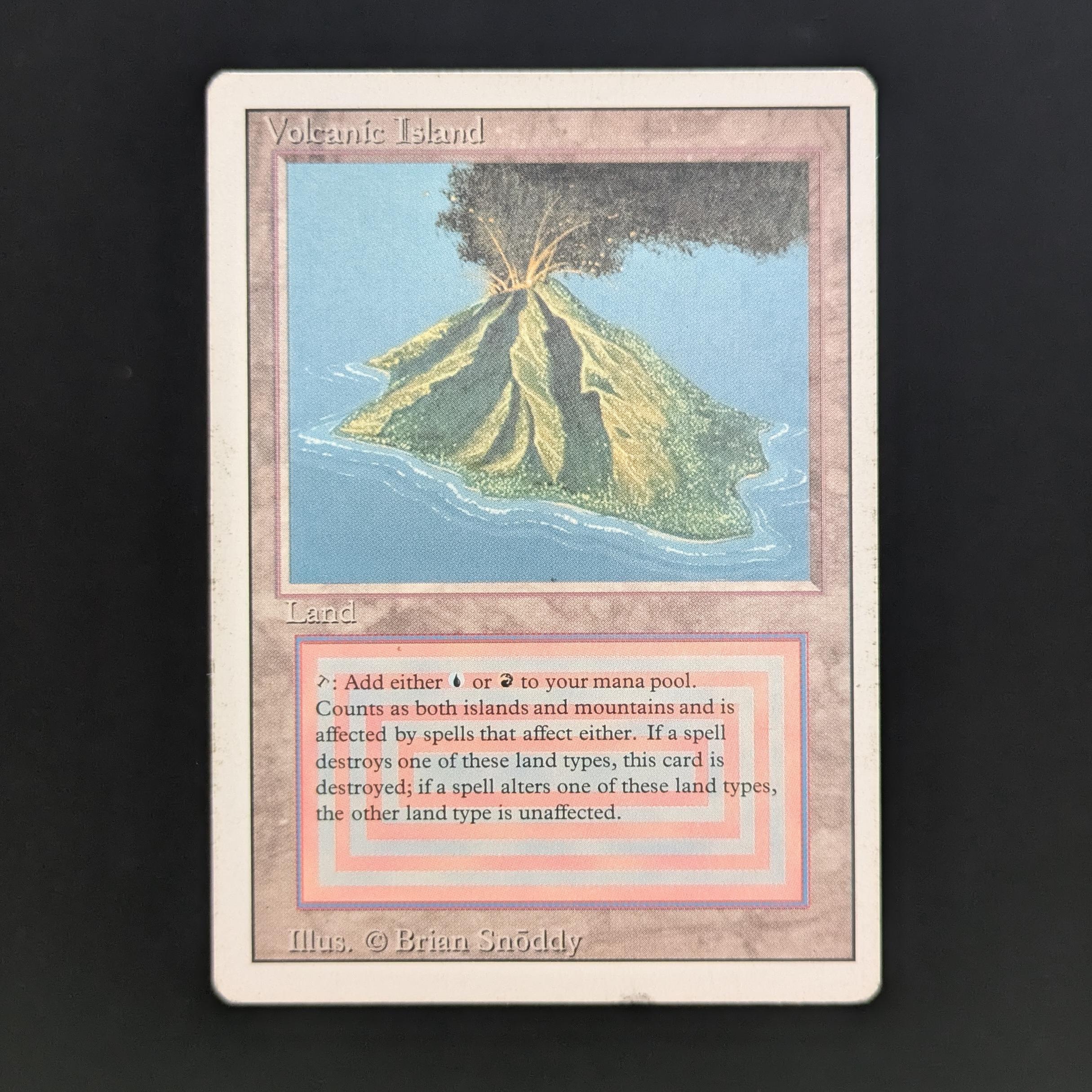 MTG Singles - Volcanic Island - Revised - LP - 33885