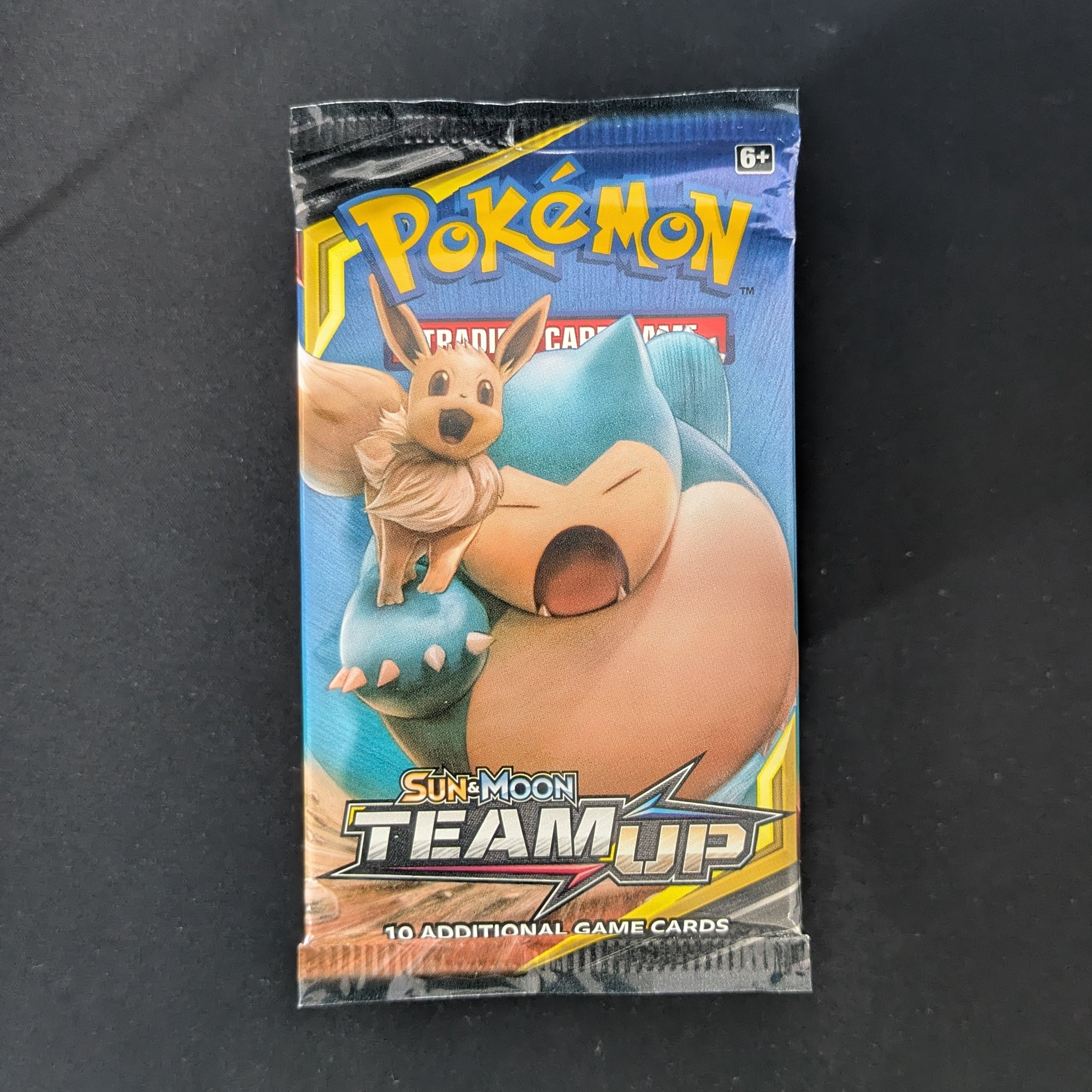 Booster - Team Up - English - Sealed - Eevee & Snorlax
