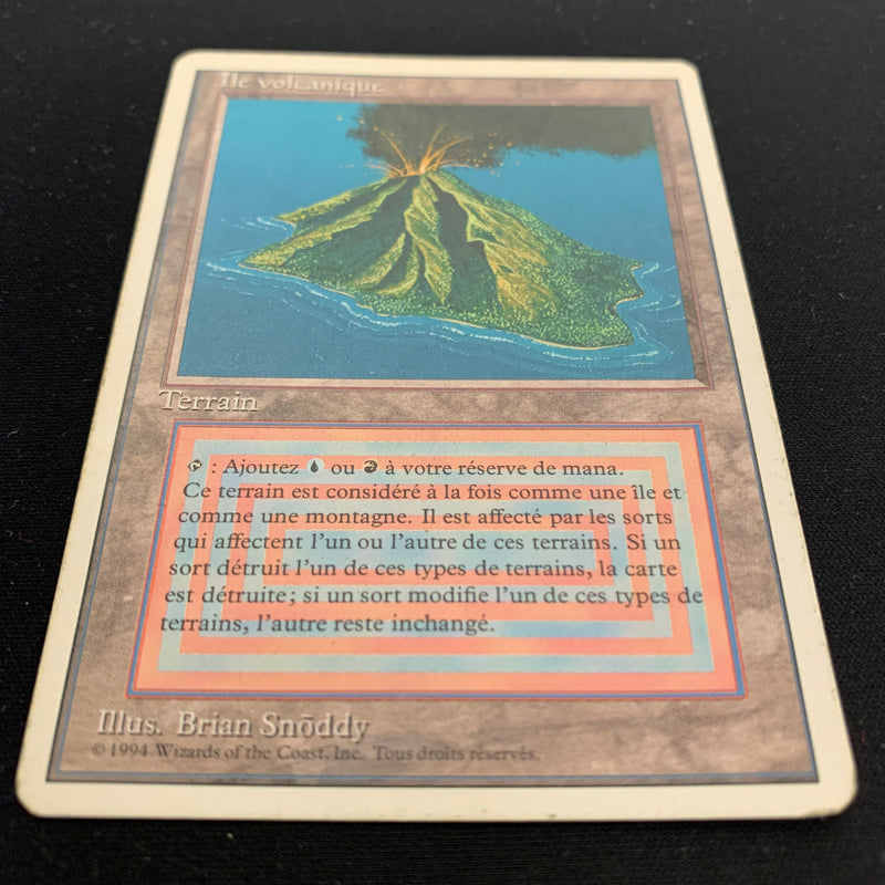 Volcanic Island - Foreign White Bordered - French