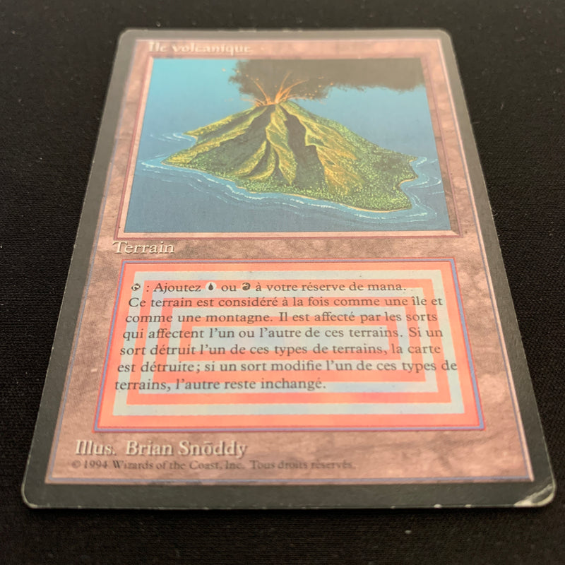 Volcanic Island - Foreign Black Bordered - French