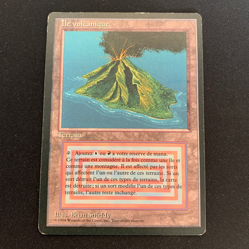 Volcanic Island - Foreign Black Bordered - French