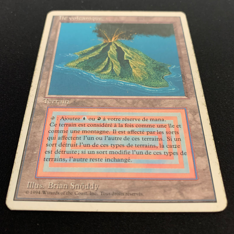 Volcanic Island - Foreign White Bordered - French