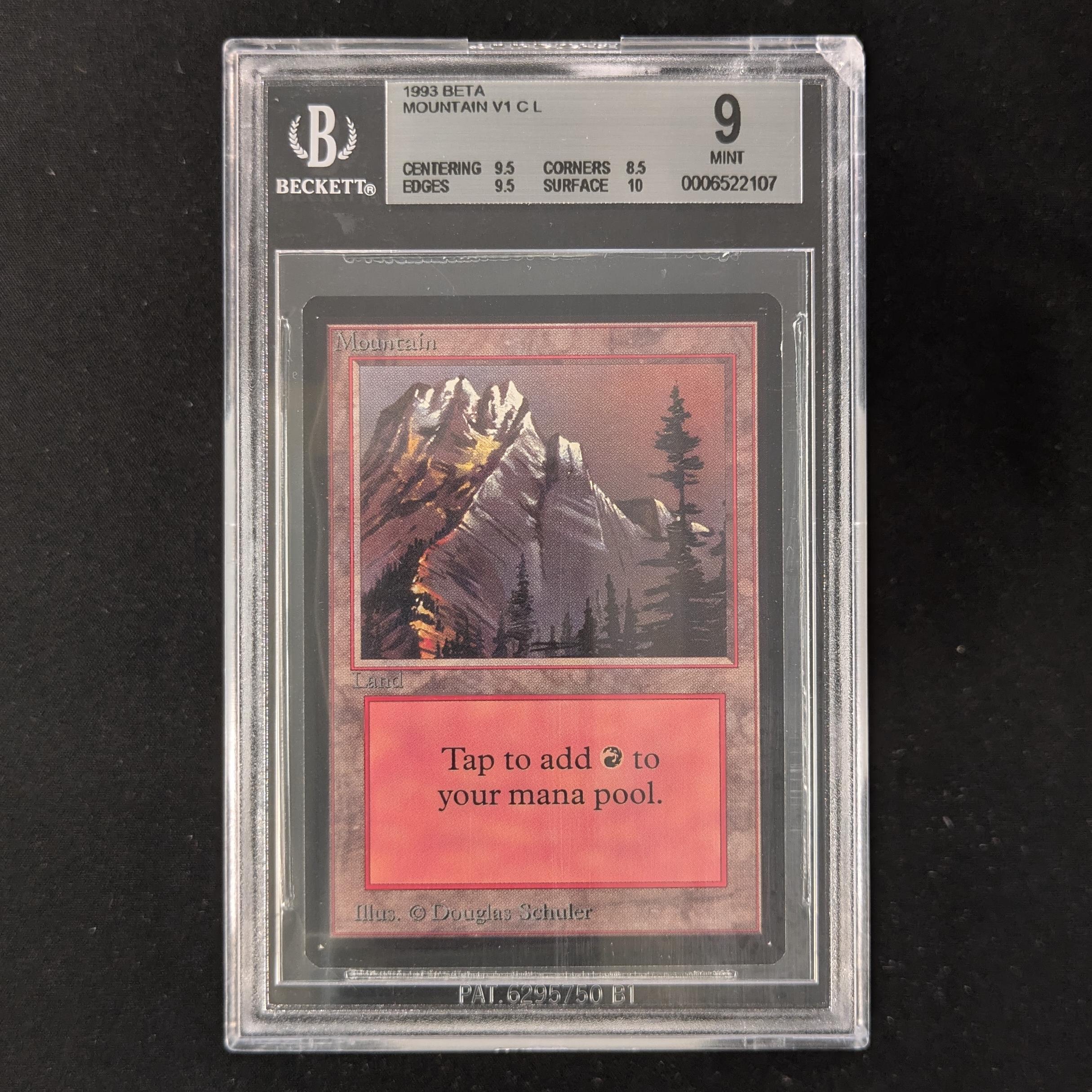 MTG Singles - Mountain (V.1) - Beta - BGS 9 - 