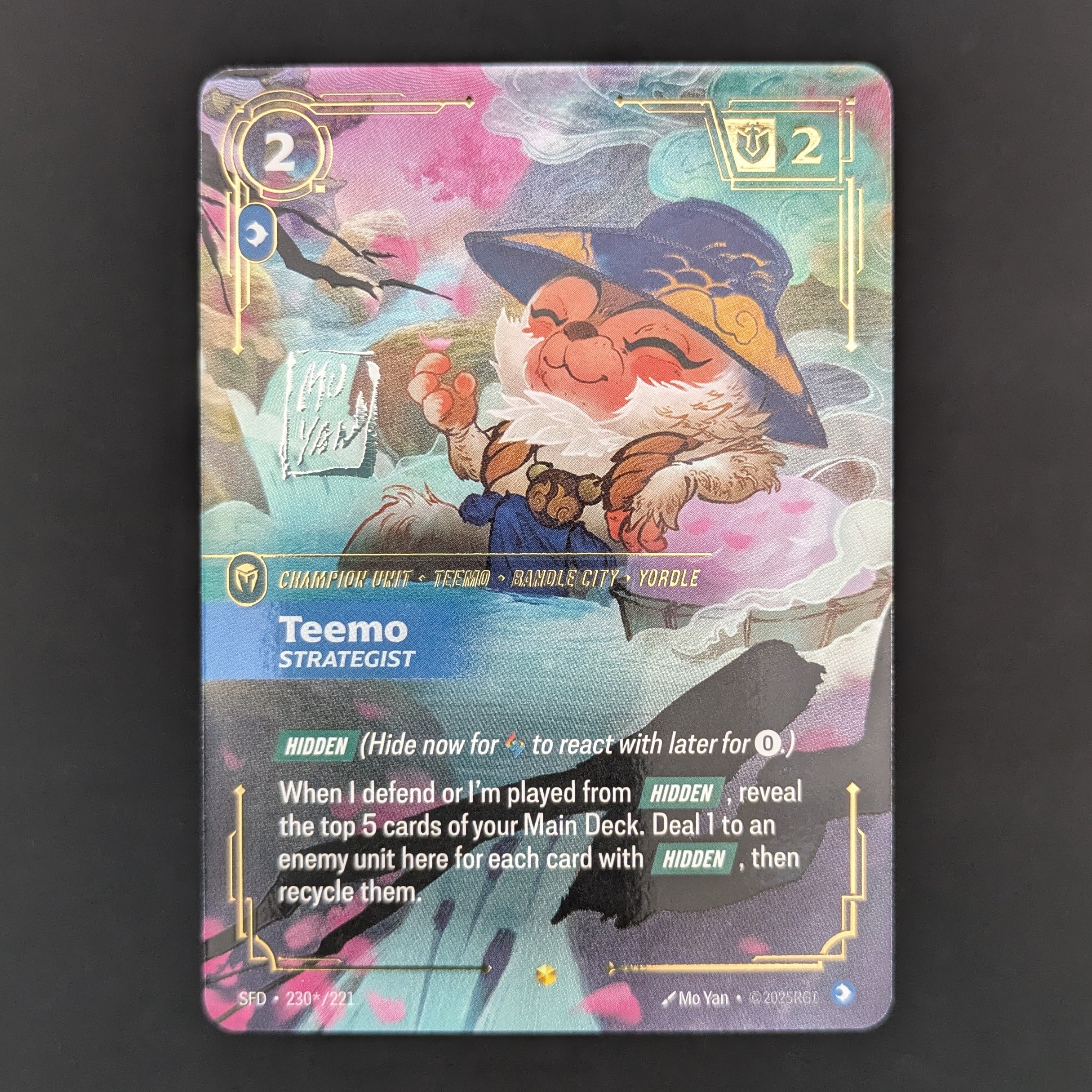 Teemo, Strategist (V.2 - Signed Showcase) - Spiritforged - English - NM
