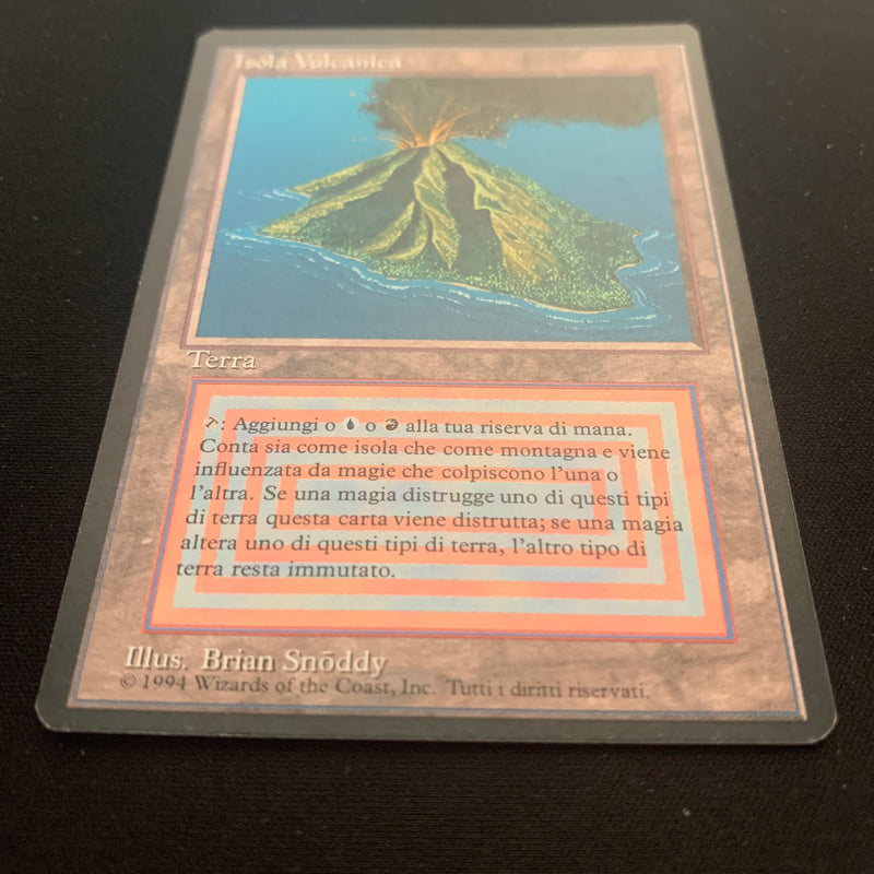 Magic the Gathering Volcanic Island - Foreign Black Bordered - Italian 