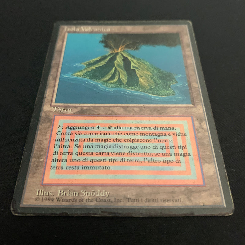 Magic the Gathering Volcanic Island - Foreign Black Bordered - Italian 