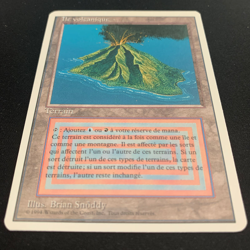 Magic the Gathering Volcanic Island - Foreign White Bordered - French 