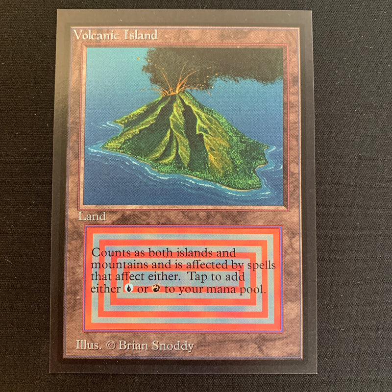 Magic the Gathering Volcanic Island - International Edition 