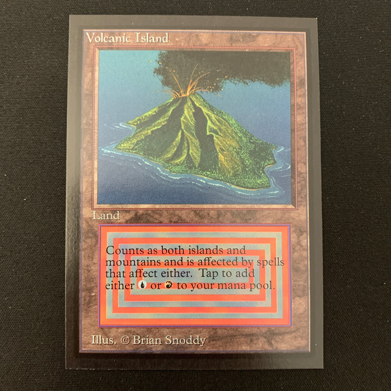 Magic the Gathering Volcanic Island - International Edition 