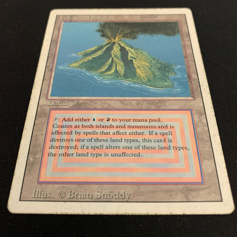 Magic the Gathering Volcanic Island - Revised 