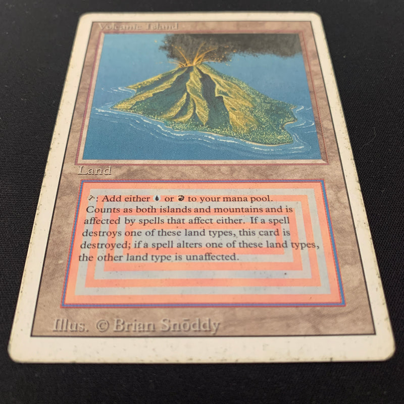 Magic the Gathering Volcanic Island - Revised 