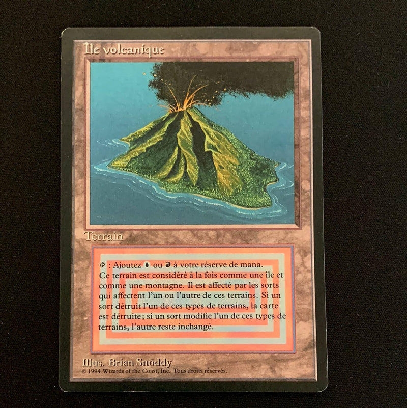 Volcanic Island - Foreign Black Bordered - French