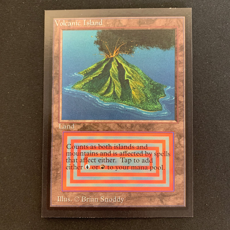 Magic the Gathering Volcanic Island - International Edition 